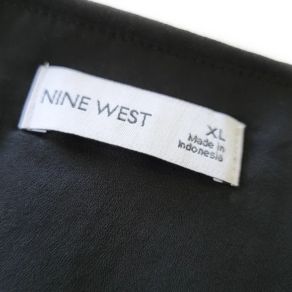 Black Sequin Sleeveless Top Size XL - Picture 3 of 7